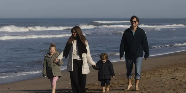 4ILIRSZKU5FLDP5A6RAEOY4NRI Fechas confirmadas de vacaciones de invierno 2025 en Argentina