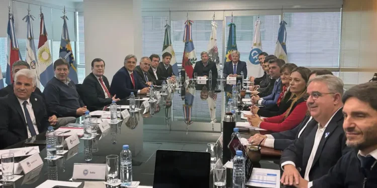 4X7EXEHPDRFLXISACIMHBLGHOU La Casa Rosada busca un pacto ante nuevas tensiones