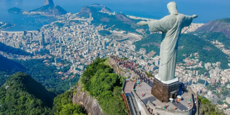 BYENKA56IFGD5F7G5DUFMT47XE Río de Janeiro: cultura más allá de la playa