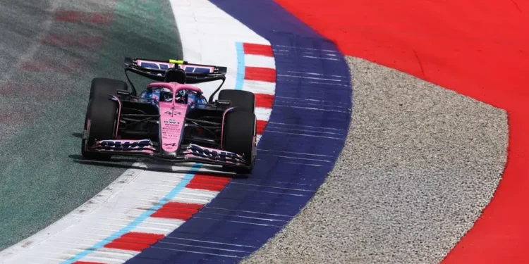 ETUOSMQNQRF4JDVPWJ74Q6RFB4 Colapinto enfrenta desafíos en el GP de Austria