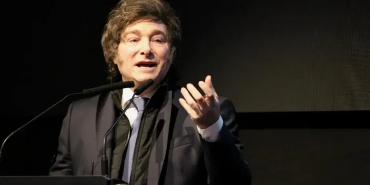 LZVE7Z5GBRA5FHOZNS3CJQ4HZI Milei insulta a Kicillof en lanzamiento de campaña