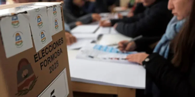 NXFF5WBHUFBKDIDMGMQFO5S4BE Cierre de votación en Formosa y expectativas de resultados