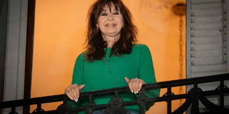 ROI4MC7YSRDG5IESL3OBELR344 Cristina Kirchner critica a Milei por el BCRA