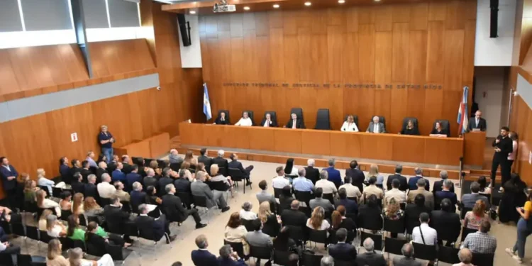 WQN7GY2CSRB3ZLTFT7KYJQRNPM Denuncian manejos discrecionales y irregularidades en el Superior Tribunal de Justicia de Entre Ríos