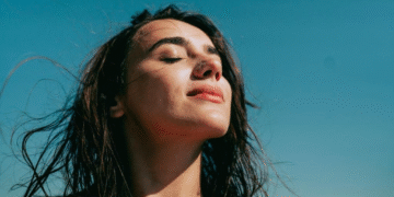 1003743838862 257168028 1024x576 Claves para alcanzar el bienestar: equilibrio en relaciones, autoconocimiento y gestión personal