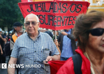 7c8f75f0 0465 11f0 a47b cf917fa586ce Controversia por declaraciones de intendente sobre jubilaciones en Entre Ríos