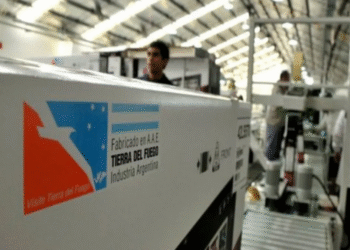 956919 16b telam El Gobierno reglamentó el régimen de compras con menos impuestos en Tierra del Fuego