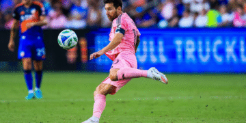 B5ALYJQKC5DWFFLLYEFE6E2LHA Juanfer Quintero regresa a River Plate para su tercer ciclo en el club