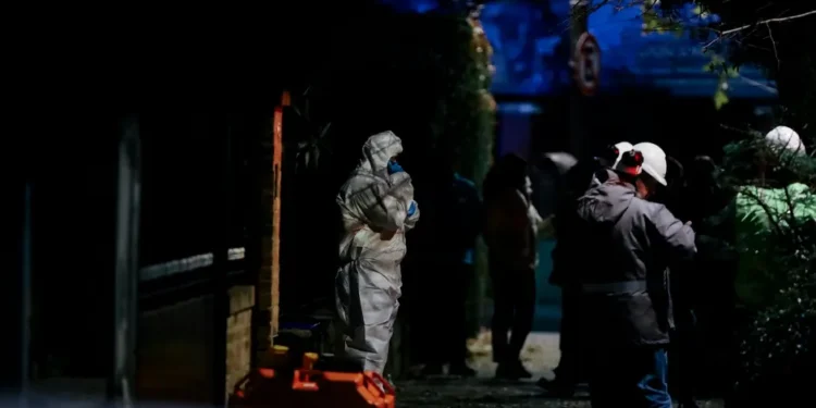 JC46RFT7W5ERRCPJTDMCEPGIJA Tragedia en Villa Devoto: cinco muertos por intoxicación de monóxido de carbono y un bebé salvado