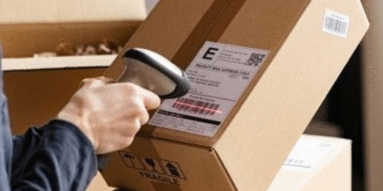 JvczCejhX 600x600 3 El doble de compras en el exterior en un año por dólar barato y flexibilización de importaciones