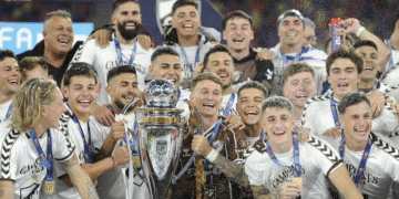 L5NCJG7CAJBTFBVFL7J3BI3OHI Racing avanza en la incorporación del referente de Platense para fortalecer su zaga