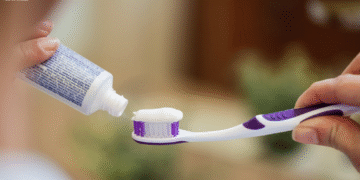 NRK3UGH4HRB5BAYOTMBHUAWP64 ANMAT prohíbe venta y uso de pasta dental tras reportes de efectos adversos graves