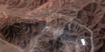 Q4BG2ABZUBC2DK7MSU7TQFZDYQ Imágenes satelitales revelan reactivación en la planta nuclear de Fordow en Irán