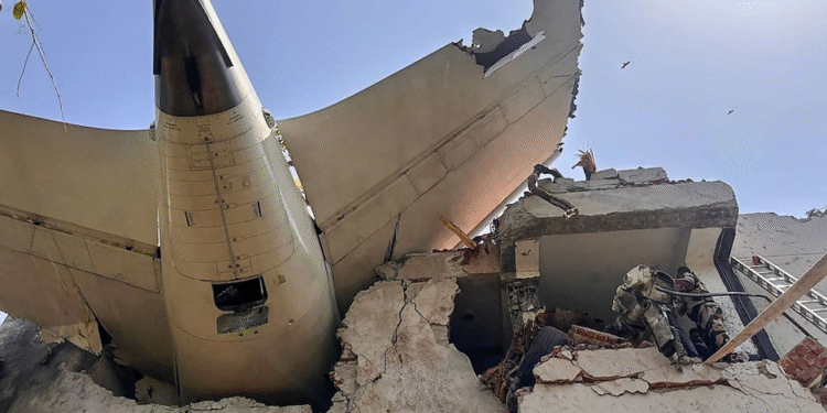T3JP6GAXOJBTFJYZJAWNFD26ZQ Accidente aéreo en Ahmedabad: investigación apunta a posible corte de combustible y causas intencionales