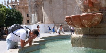 VXNMG6JTEZDNLPG2UAJCSWDBKI Europa enfrenta ola de calor récord con muertes, incendios y temperaturas extremas