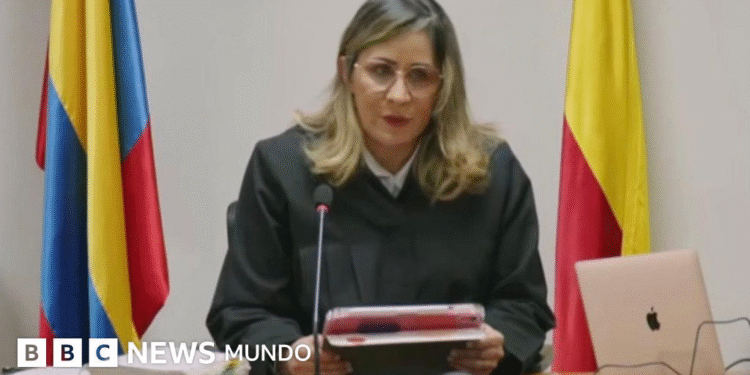 e753ae70 6c06 11f0 955a 1db4c5ea923a Quién es Sandra Heredia, la jueza que condenó a Uribe y su papel en el proceso