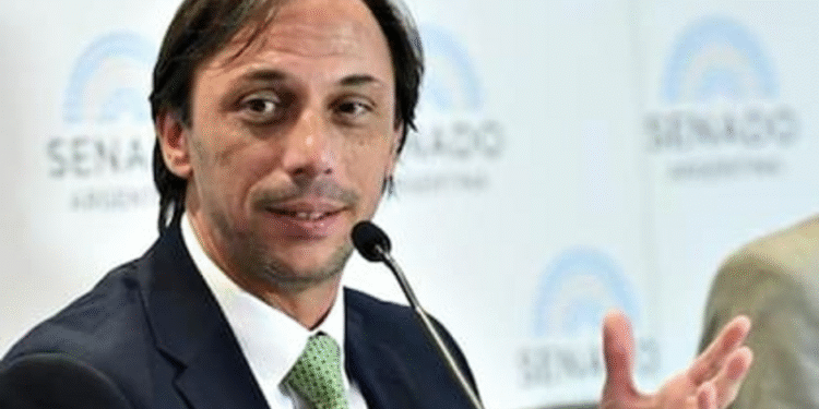 el procurador de tesoro santiago castro HSFYSRDPHRDZJKJUGP4CMMT43M Filtraciones en caso YPF llevan a despidos masivos en la Procuración del Tesoro