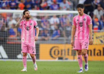 messi y un gesto de preocupacion durante el FE54NLHLFFH3VLPHRK5X74WSBA Cincinnati derrota a Inter Miami y detiene a Messi en la MLS