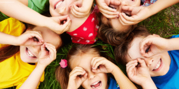 ninos campanas electorales 900x398 1 Países Bajos, líder en bienestar infantil a nivel mundial