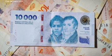 peso argentino argentum 2jpeg Argentina plantea reemplazar el peso por el 'Argentum' en 2026