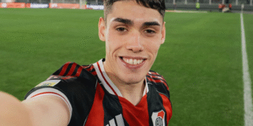 santiago lencina zurdo de 19 anos fue titular en QWCNI4FITFCPTO5IYY7SU3PBUE Santiago Lencina, la nueva joya de River que dazzla en la Primera División