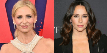 what happened sarah michelle gellar jennifer love hewitt Sarah Michelle Gellar explica la ausencia en el estreno de 'Sé lo que hicisteis el último verano'