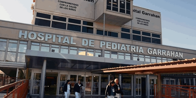 962483 39777 frente hospital 1 Éxito en la separación de gemelas siamesas en el Hospital Garrahan