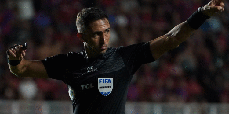72lp9M0zS 2000x1500 1 Designaciones arbitrales para la fecha 9 del Torneo Clausura: sin Arasa, Tello en River y Falcón Pérez en Boca