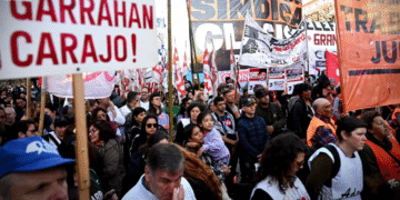 D76TQ7ZBTNEZROFGAAQMVTIU34 Aumentos salariales en el Hospital Garrahan anticipados por el Gobierno