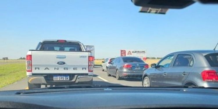 1768657136126 Colapso en la Ruta 2 rumbo a la Costa Atlántica por choque múltiple y alta circulación