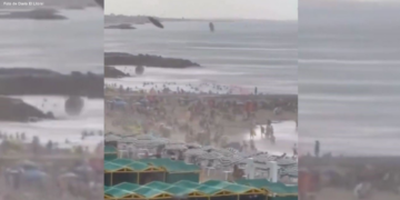 CeJEpWfkf 1300x655 1 Fuertes vientos y lluvias dejan daños en Mar del Plata y activan alerta del SMN